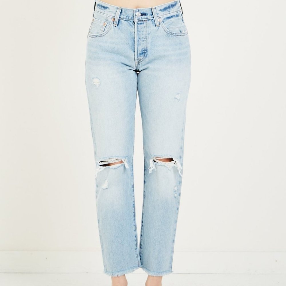 Levi 501 'Crazy Cool Crop'